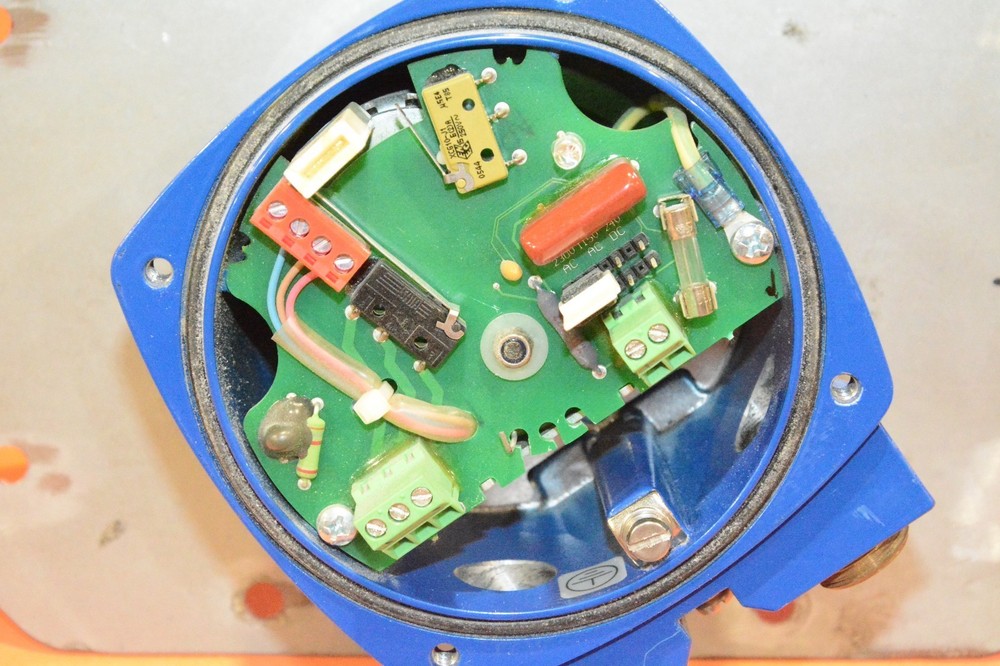 UWT WgRN6 LgRN6c Level Sensor