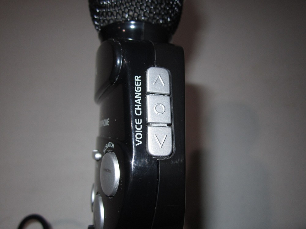 GPX C25MIC Magic Karaoke Microphone with Special Effects NICE!!!