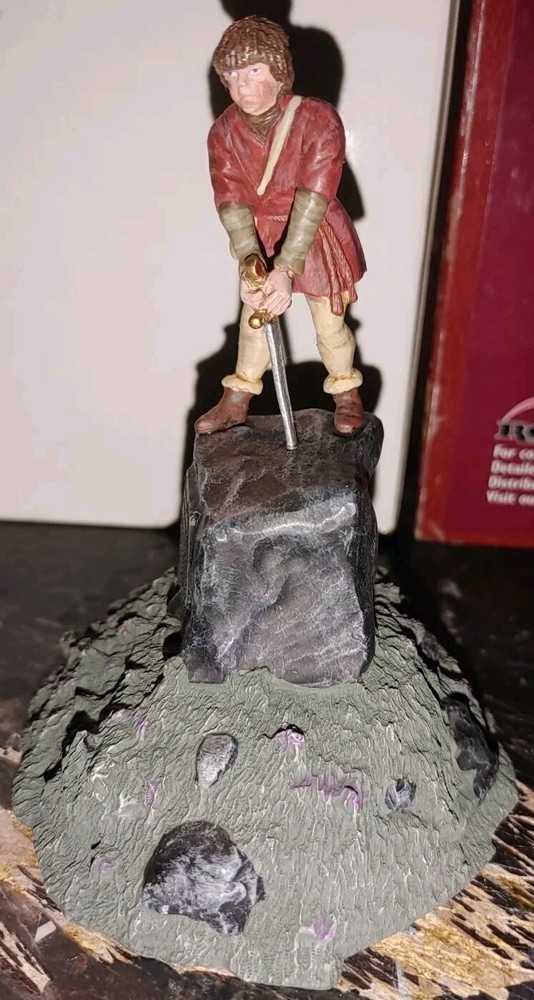 Britains - Arthur Pulling Sword From The Stone #41135 - Many Collectibles Items