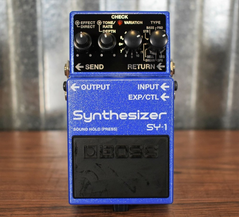Boss SY-1 Guitar Synth Effect Pedal