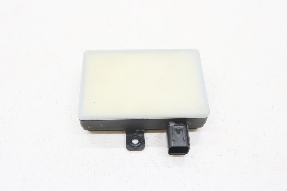 2019 - 2021 GENESIS G70 REAR RIGHT SIDE BLIND SPOT RADAR SENSOR MODULE UNIT OEM