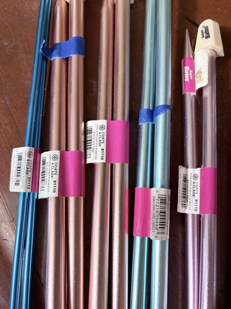 7 Sets Of Knitting Needles Assorted