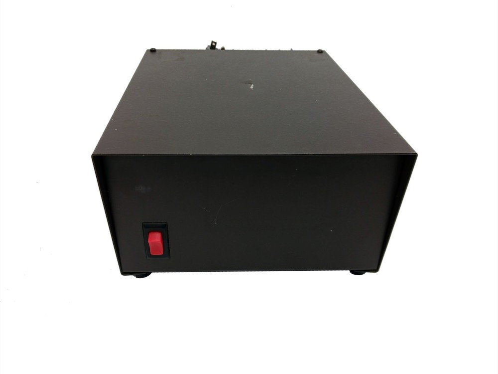 Astron RS10A Linear Regulated 13.8 VDC Power Supply 7.5 AMP - WORKS