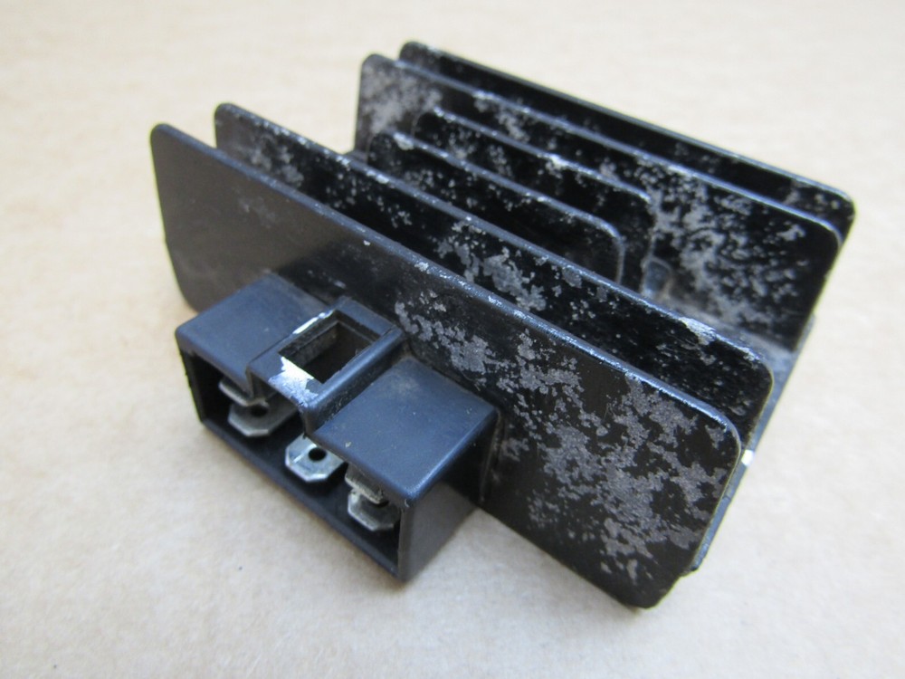 Keeway Superlight 125 2020 11,055 miles regulator rectifier (11731)