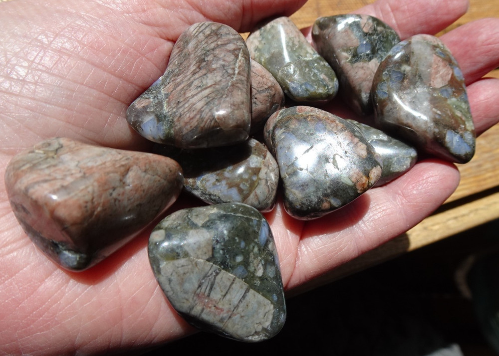 Blue Rhyolite - 11 Medium Tumbled Stones rt158