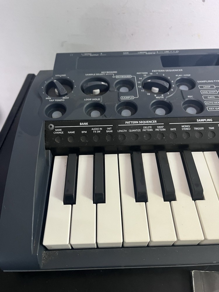 KORG MS1 microSAMPLER SAMPLING KEYBOARD WITH MANUAL Free Shipping