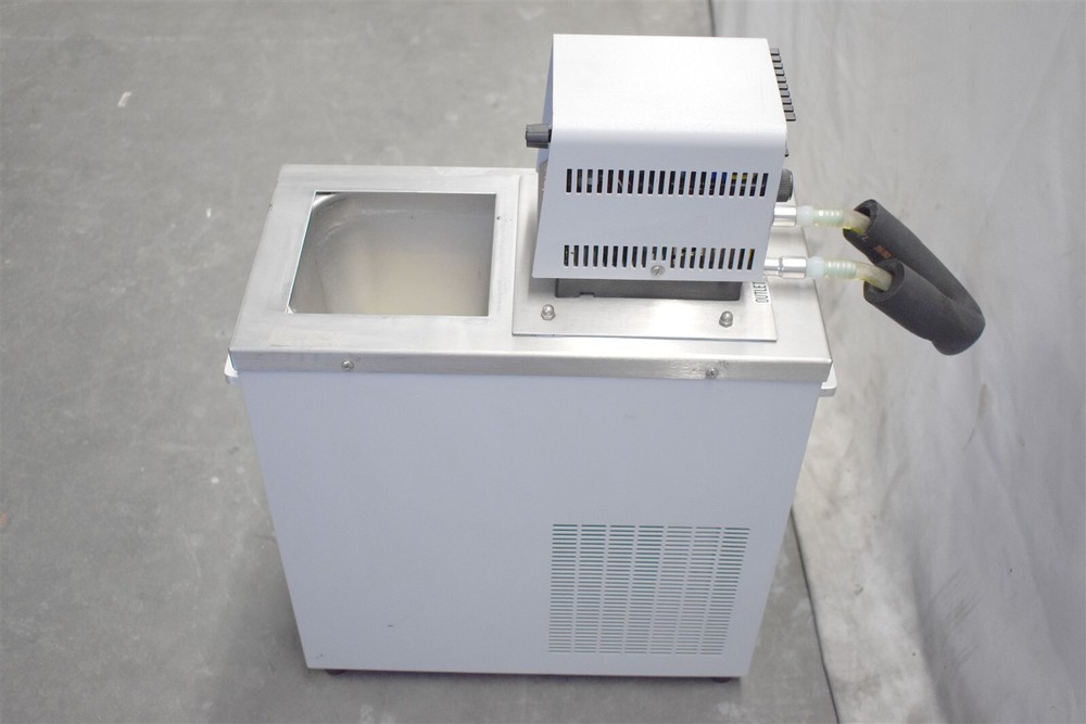 POLYSCIENCE 9105 CIRCULATING WATER BATH CHILLER 120V 60HZ