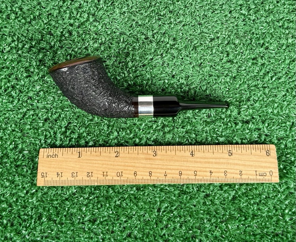 FLEMMING JAKOBSEN RUSTIC NOSEWARMER HORN DANISH PIPE W/ STERLING SILVER.