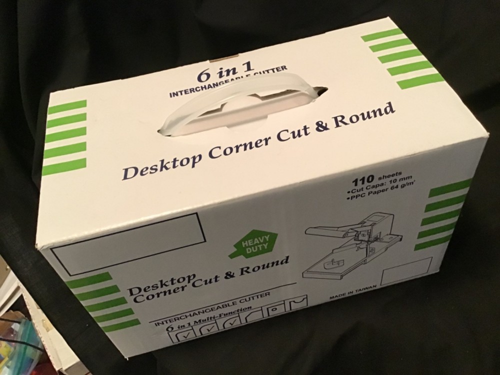 6 in 1 Desktop Corner Cut and Round Easy grip handle