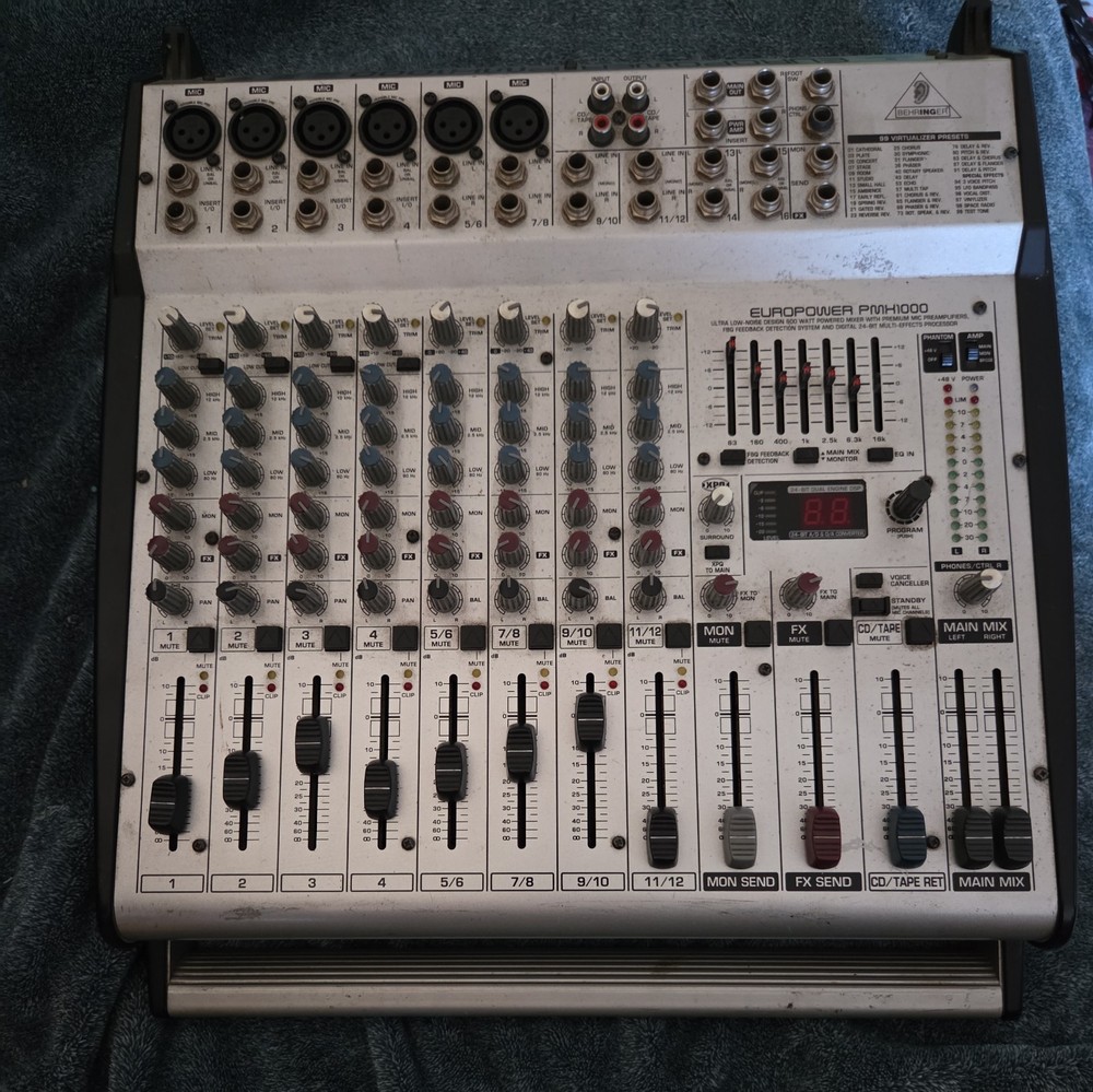 Behringer Europower PMH1000