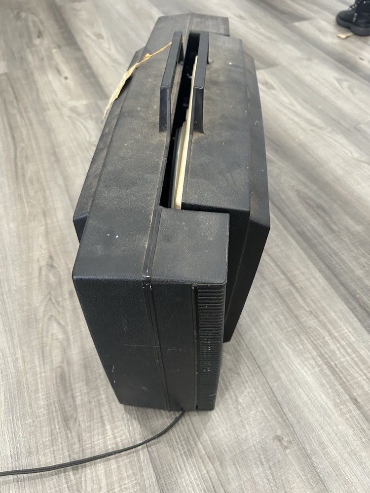 General Electric Wildcat Record Player- Solid State Black *READ DESCRIPTION*