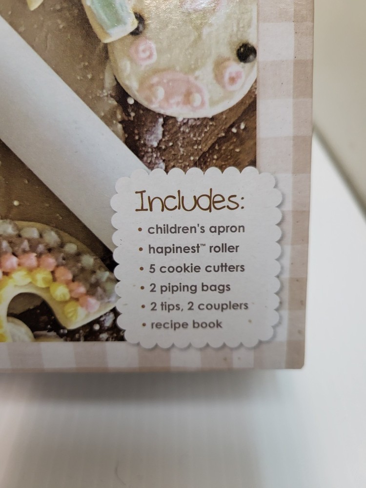 Hapi Nest Make & Bake Unicorn Cookie Set 14 Piece Set With Apron/Roller/Cutters