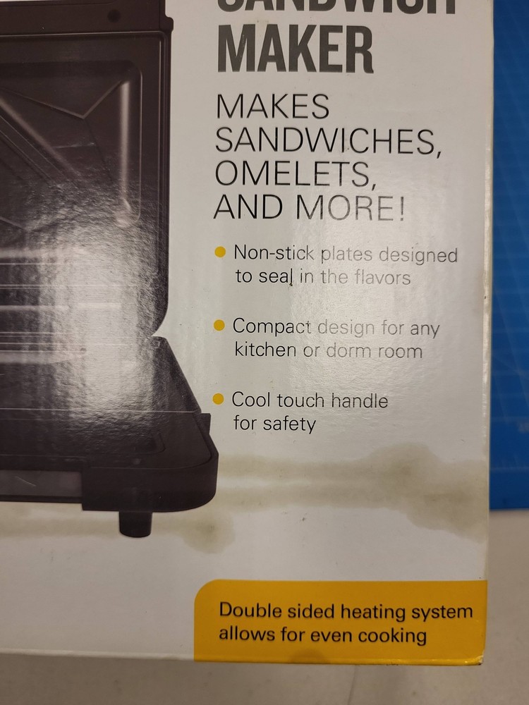 Bella Basics Sandwich Maker Black Nonstick Plates Compact Design Kitchen Dorm