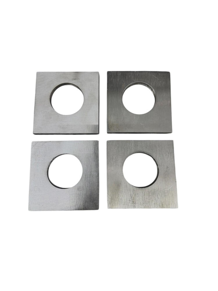 (4) 4"x4" Plates with 2in Offset Hole 3/8 Plate