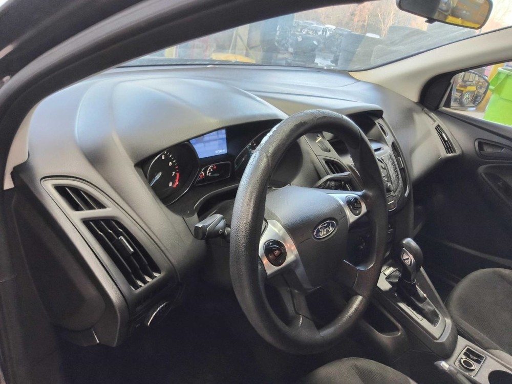 FOCUS 2014 Battery Tray 685699