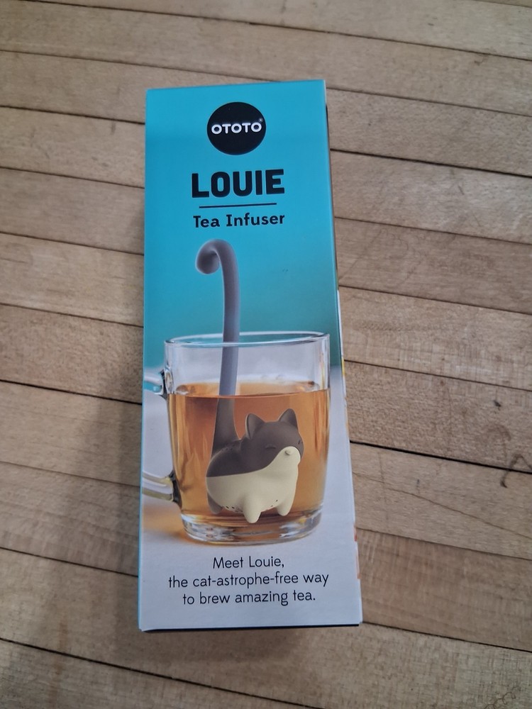 Louie Cat Tea Infuser Silicone Loose Leaf Steeper Gray White Kitchen Accessory