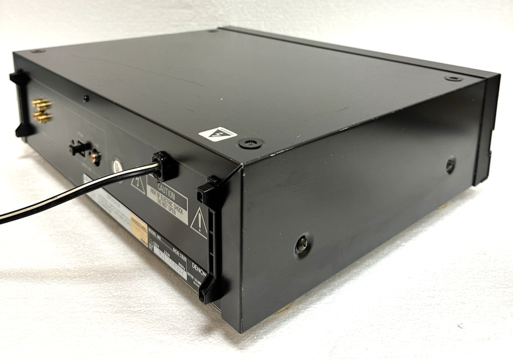 Denon DCD-1520 CD Player Tested & Working! READ!