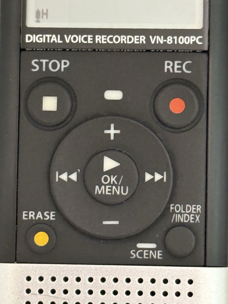 Olympus Digital Voice Recorder VN-8100PC TESTED-WORKING WITH CASE .