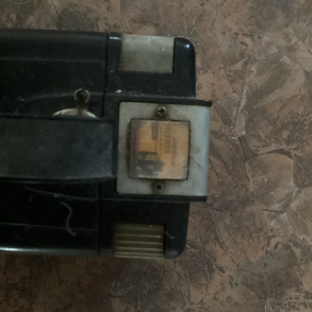 Old Kodak Brownie Hawkeye Flash Camera Broken & Original Box Damaged Untested