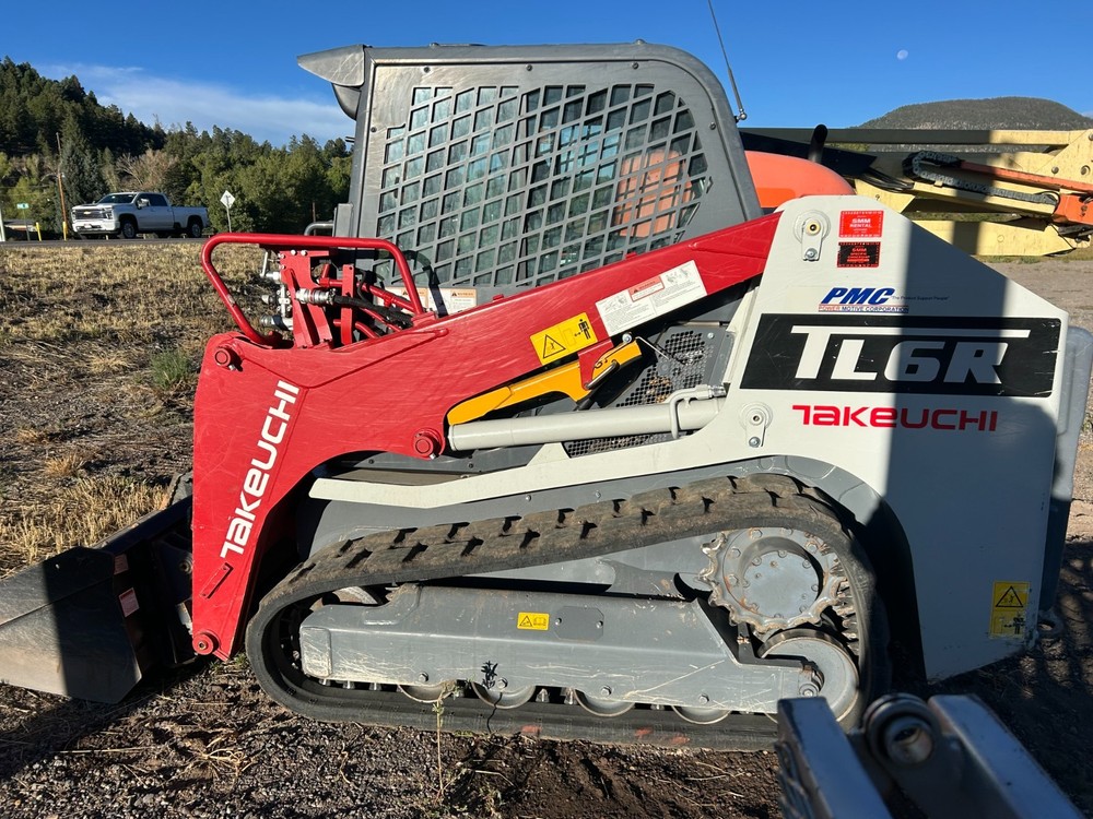 2024 Takeuchi skidsteer TLR6 with bits