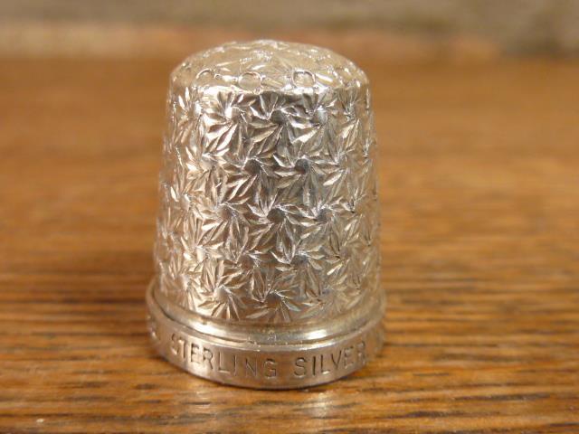 A nice Antique Henry Griffith The Spa Thimble Sterling silver #5