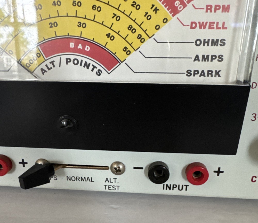 Heathkit Engine Analyzer Model CM-1050 With Cords Vintage Untested Clean