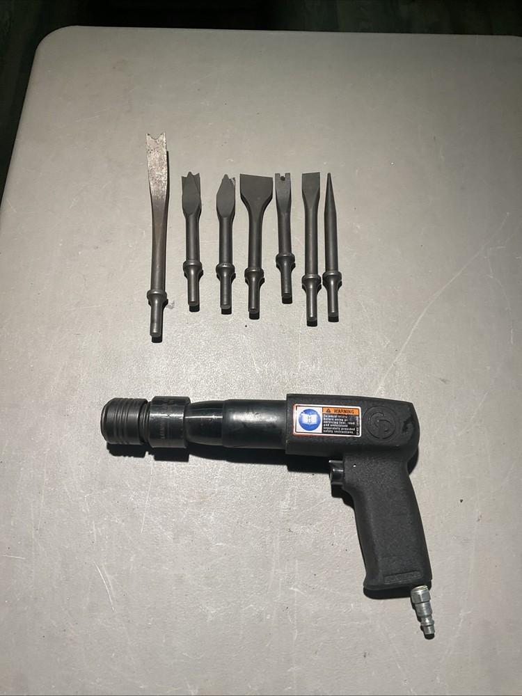 Chicago Pneumatic CP9315 Air Chisel Hammer With Assorted Chisel Bits