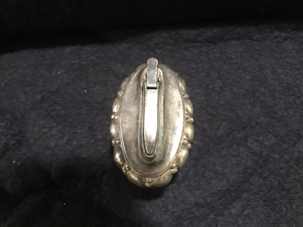 Vintage Ronson Queen Ann Silverplate Table Lighter