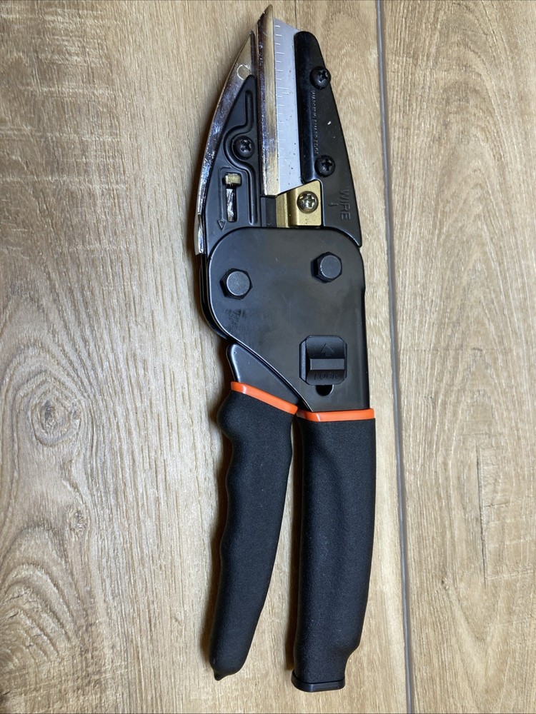 Heavy Duty Scissors All Purpose - Multipurpose Utility Cutter,6 in 1 Function,Av