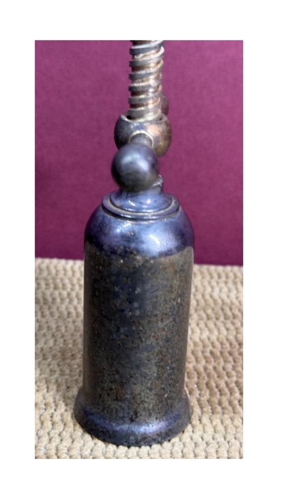 VINTAGE METAL? MADE STRONG OLD CORKSCREW BOTTLE PLUG PULLER OUTTER