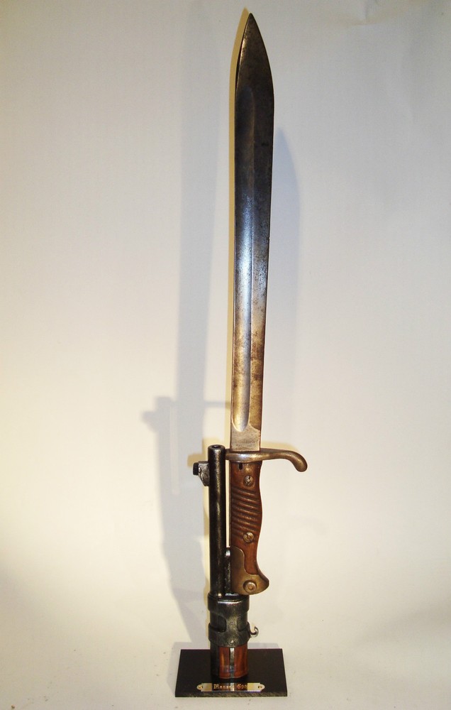 Support display stand for Mauser G98 bayo.