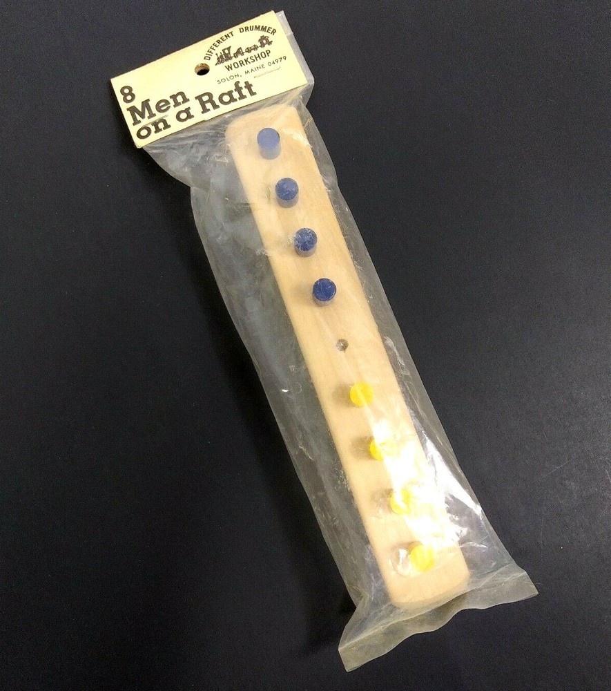 USA Made Solon Maine Different Drummer Workshop Solid Wood Strategy Peg Game New