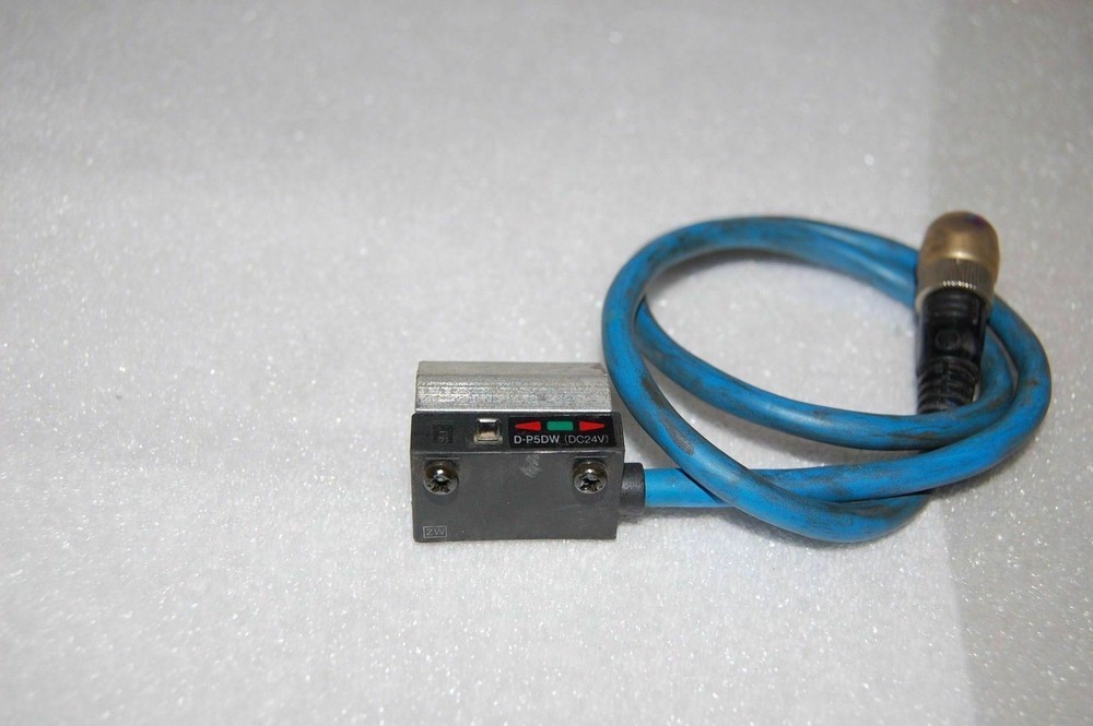 SMC ACTUATOR MAGNETIC PROXIMITY SENSOR 24VDC D-P5DW