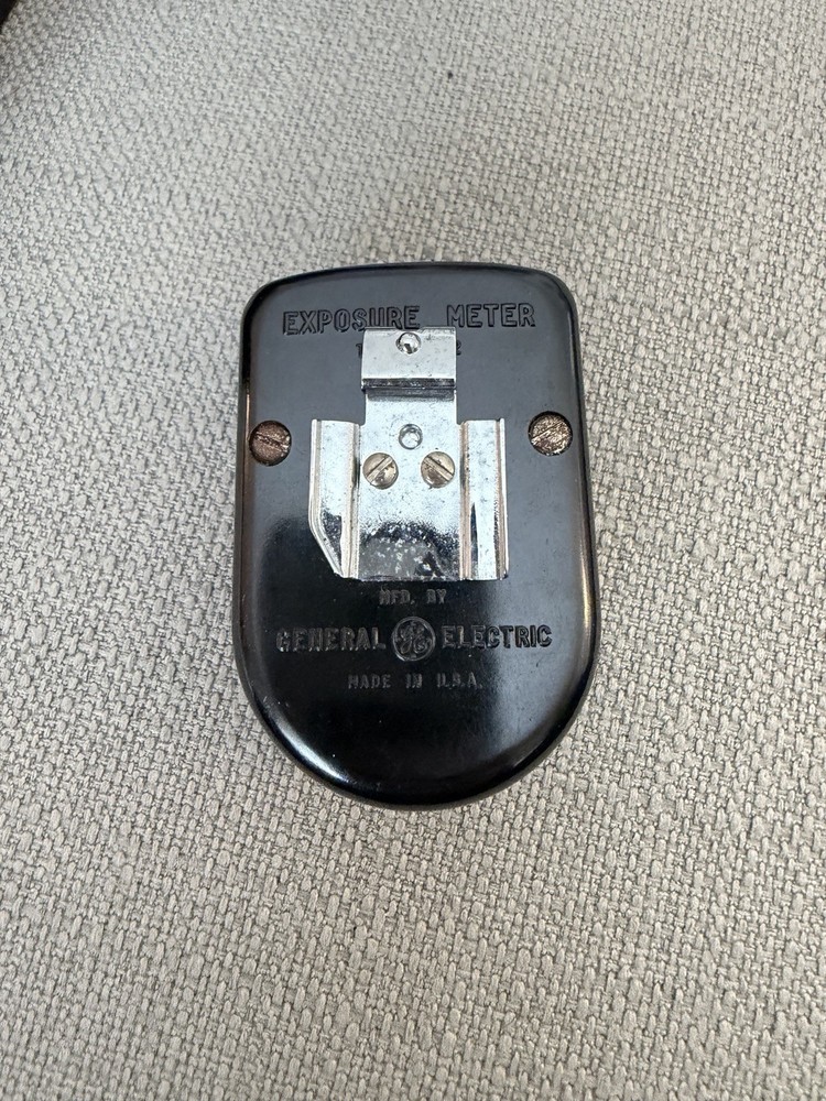 Polaroid Model PR-22 Exposure Meter, Analog Light Meter for Camera, UNTESTED