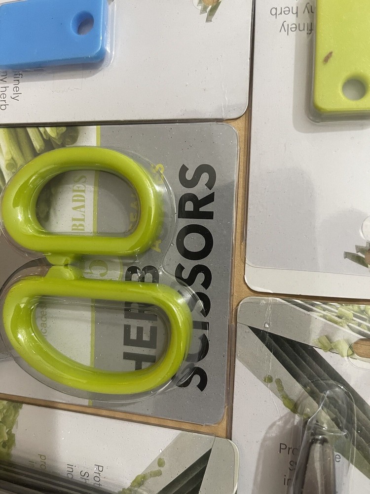 Herb Scissors All In One.