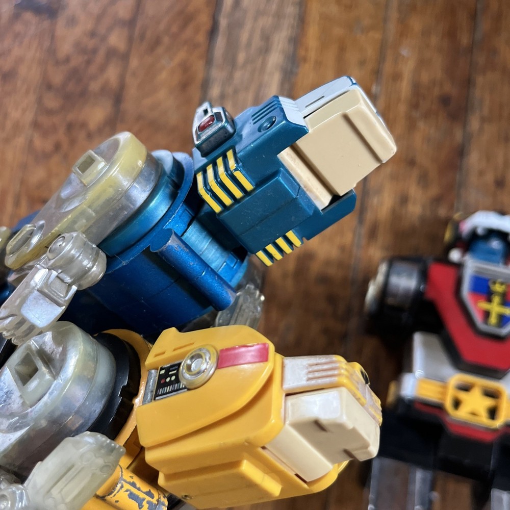 Voltron 1981 diecast and legs manual