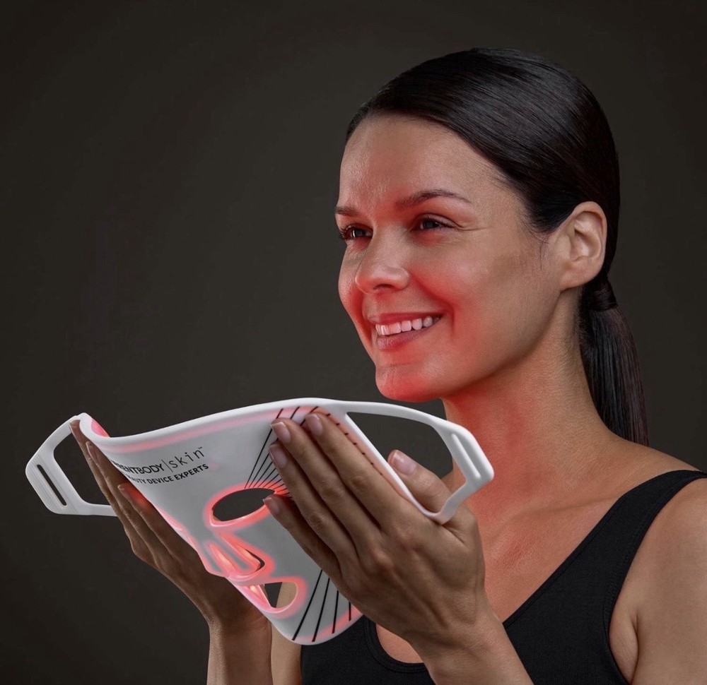 CurrentBody Skin LED Light Therapy Mask - Open Box