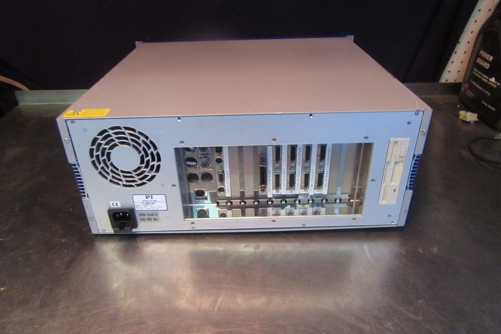 P63 PHYSIK INSTRUMENTS PI DIGITAL PIEZO CONTROLLER C-880-00 / C880B0001