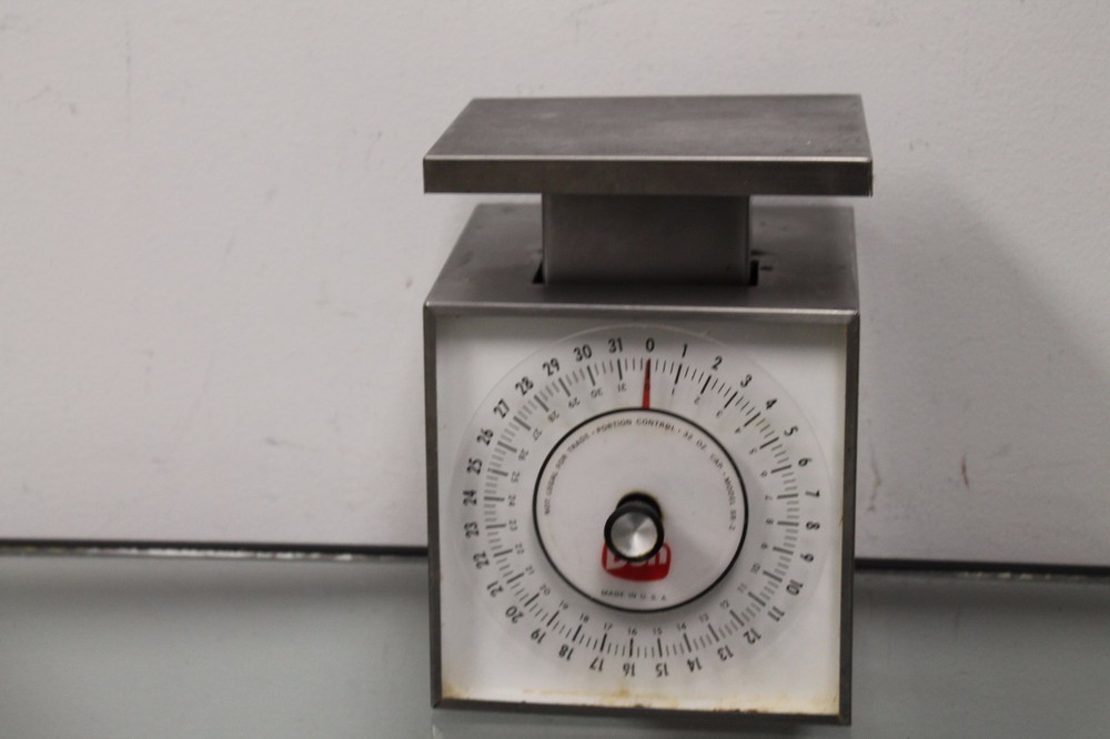 Used DON 32 Oz Capacity Scale Model SR-2 Portion Control Stainless Works