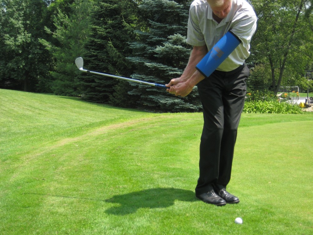 Golf Trainer-Breaking Down At Impact, Get Help "STRAIGHT ARM"-mens standard