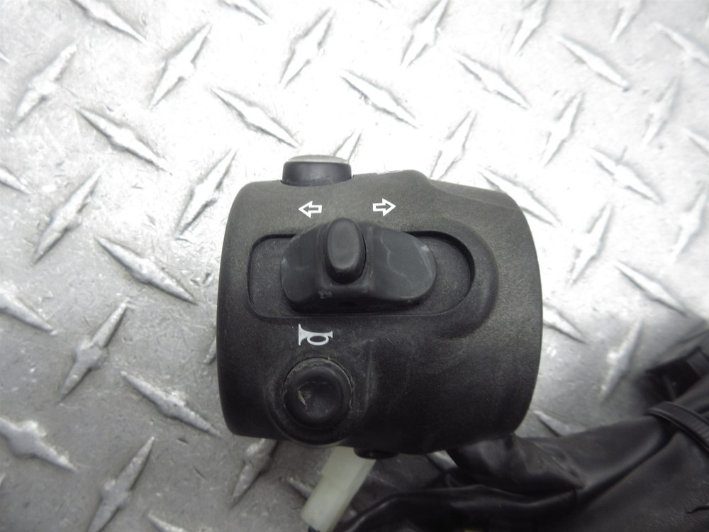 2010 09-17 Triumph Speedmaster Left Switch Handlebar Control Signal Light Horn