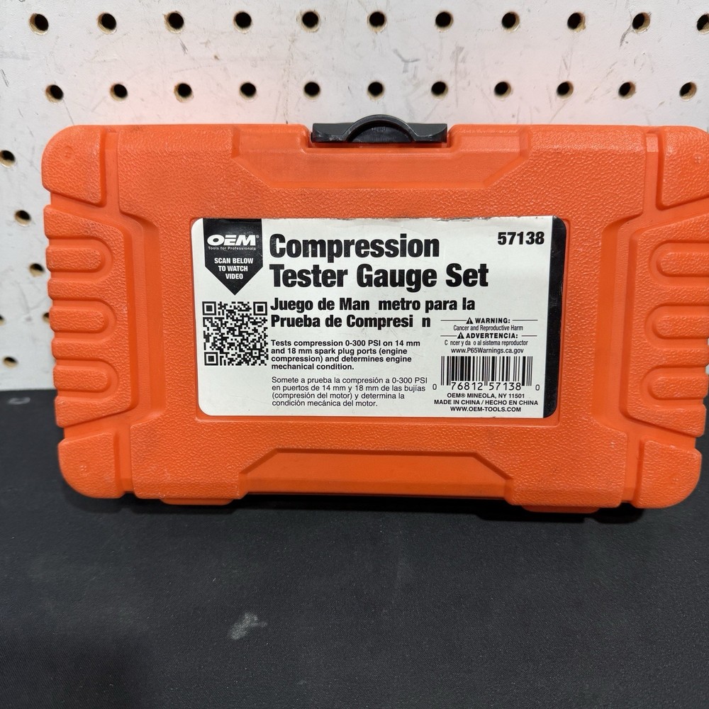 OEMTOOLS 57138 Compression Tester Kit Open Box Never Used Complete