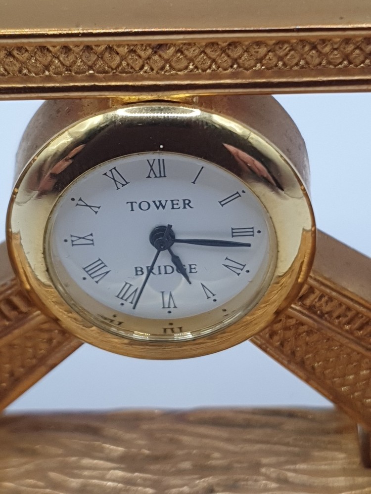 Vintage Tower Bridge Miniature Clock Collectable