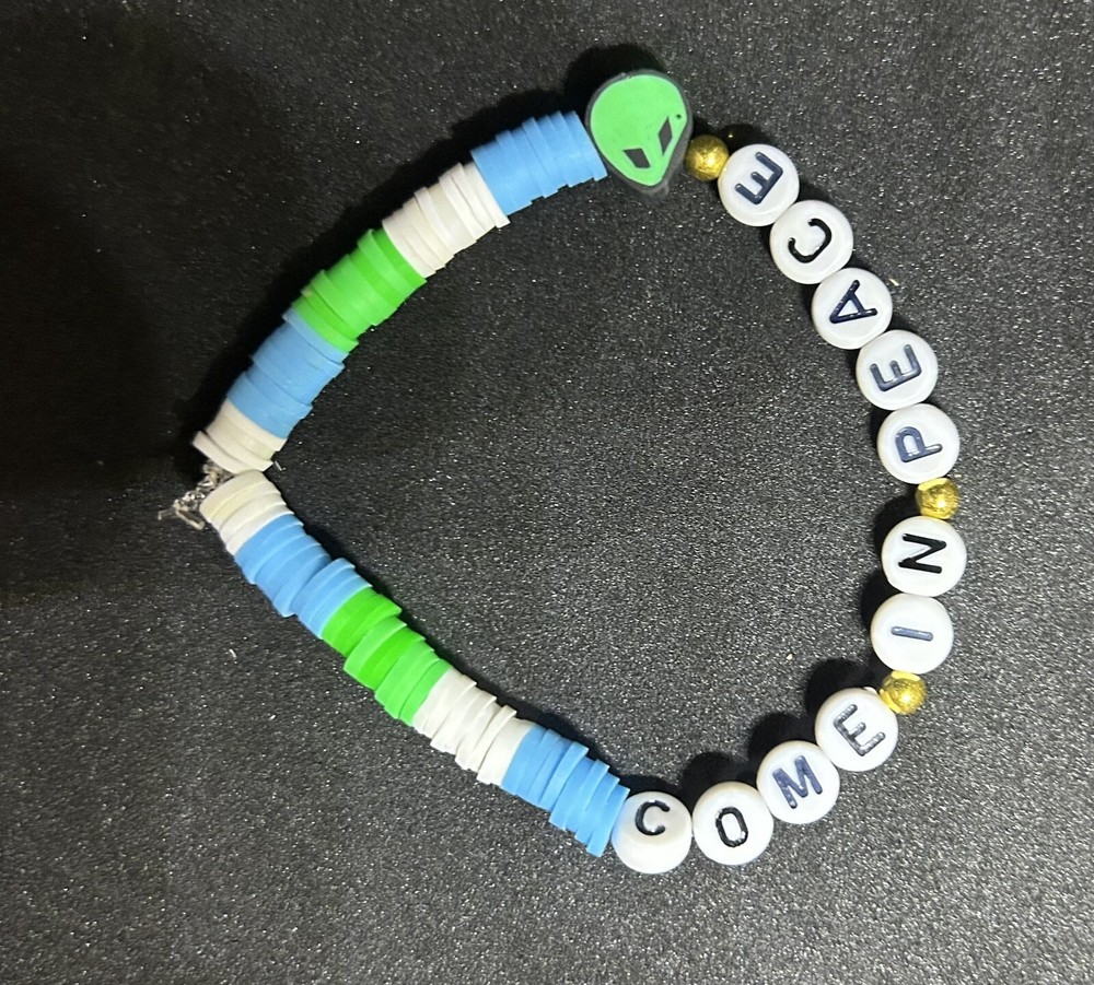 Come in Peace (Alien) Heishi Bracelet