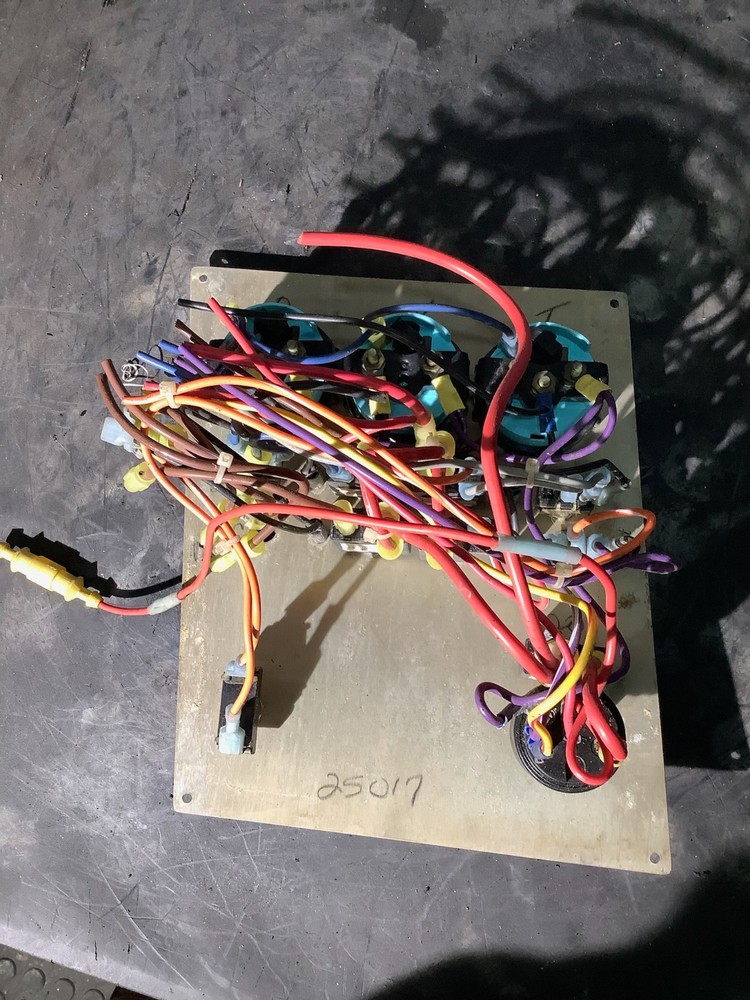Marine Switch + Gauge Dash Panel w/ Key