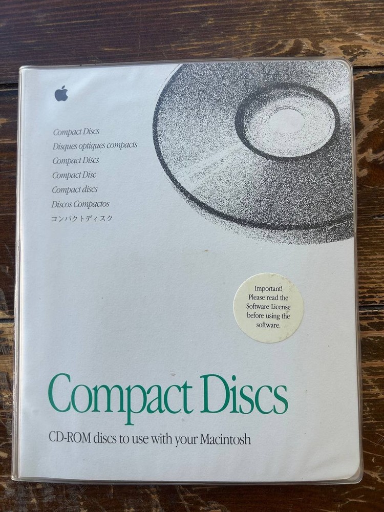 Apple Macintosh Compact Discs CD-ROM Sampler Lot w Case Nautilus Kodak