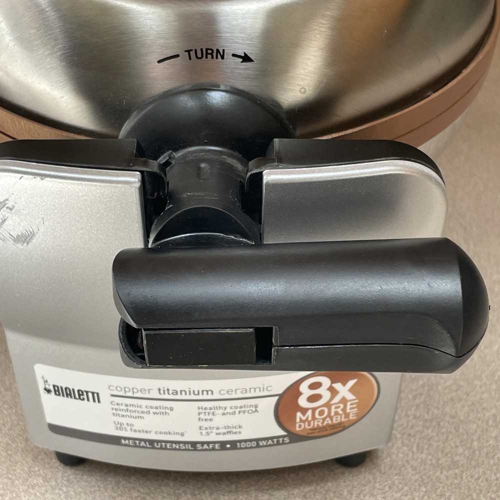 Bialetti Copper Titanium Ceramic Nonstick Turn Belgian Waffle Maker TSK-2901BW