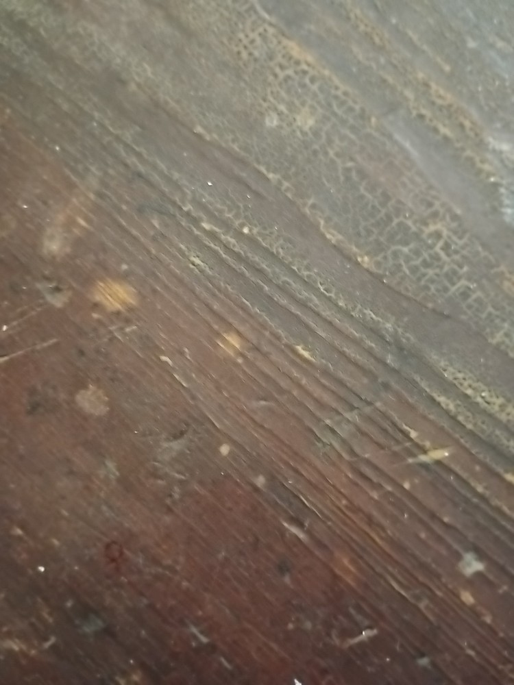 Vintage Antique Solid Oak Occasional Table With Thread Spool Legs