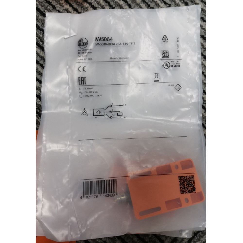 1PC New IFM IW5064 Proximity Switch Sensor Free Ship #US