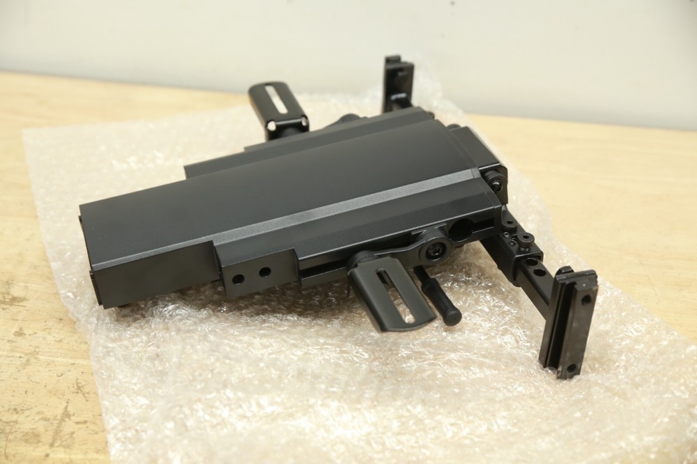 NEW Quantum Manual Quick-Adjust Elevating Legrest for Power Chairs MEC2001948